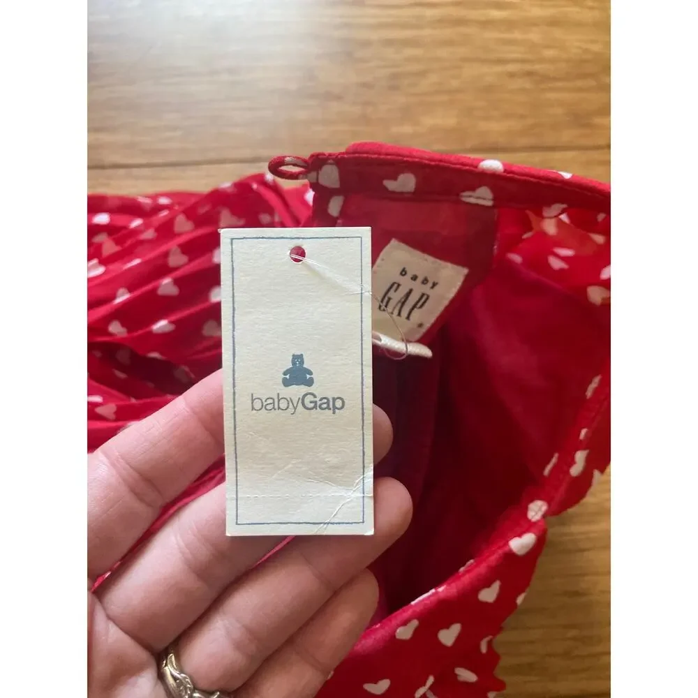 NWT Gap Red Baby Girl Outfit, Size 0-3M
